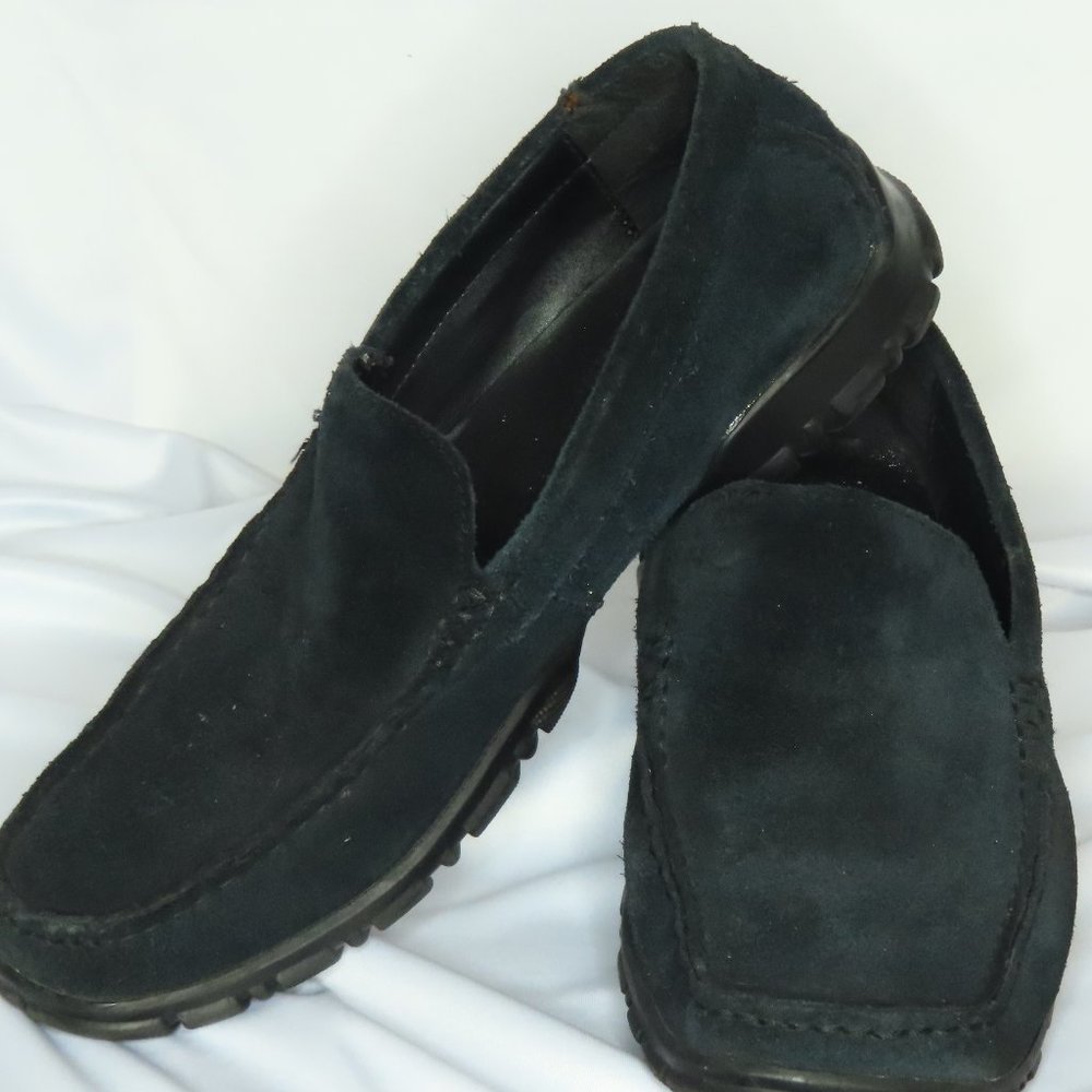 Kenneth Cole Black Suede